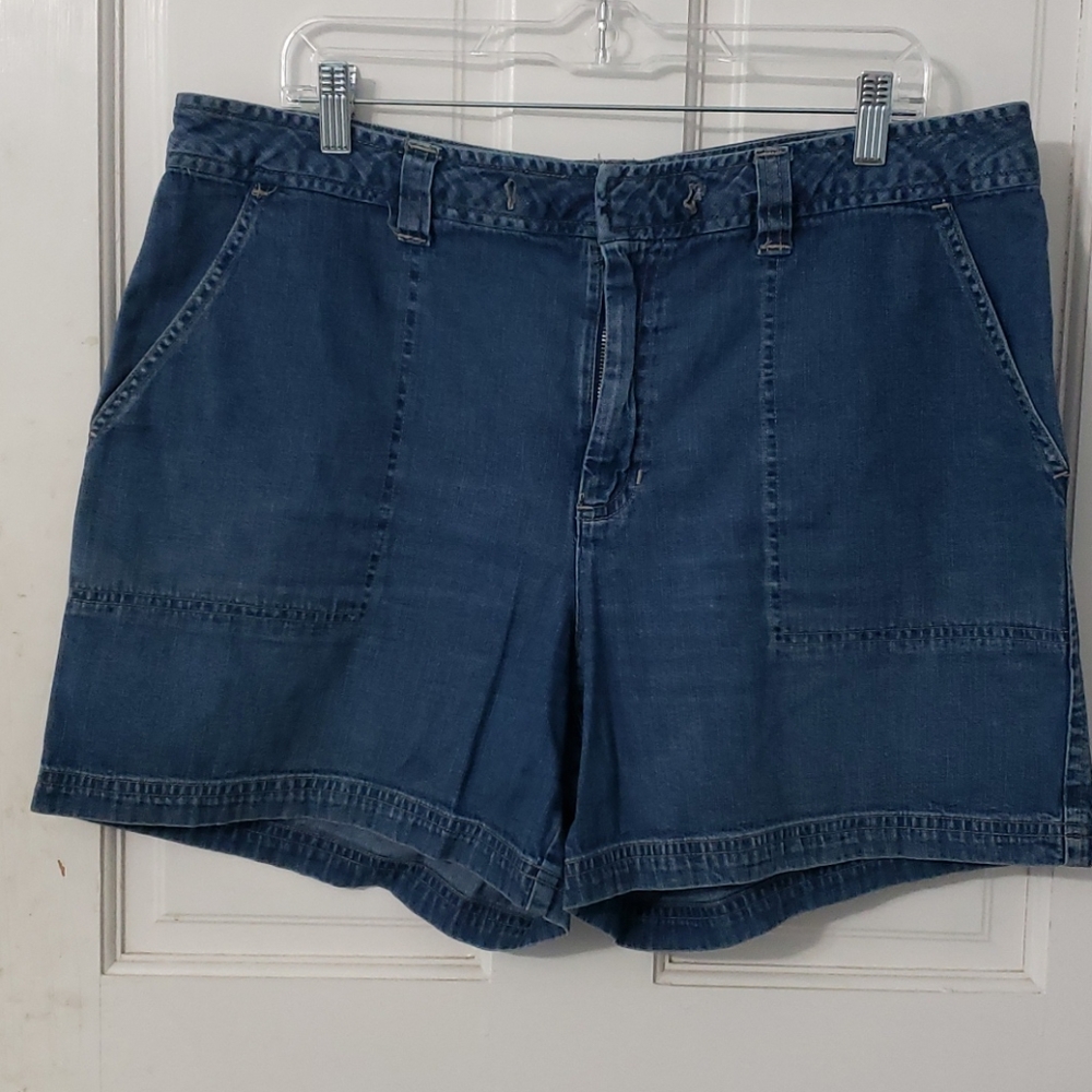 Womans Cherokee Jean Shorrs